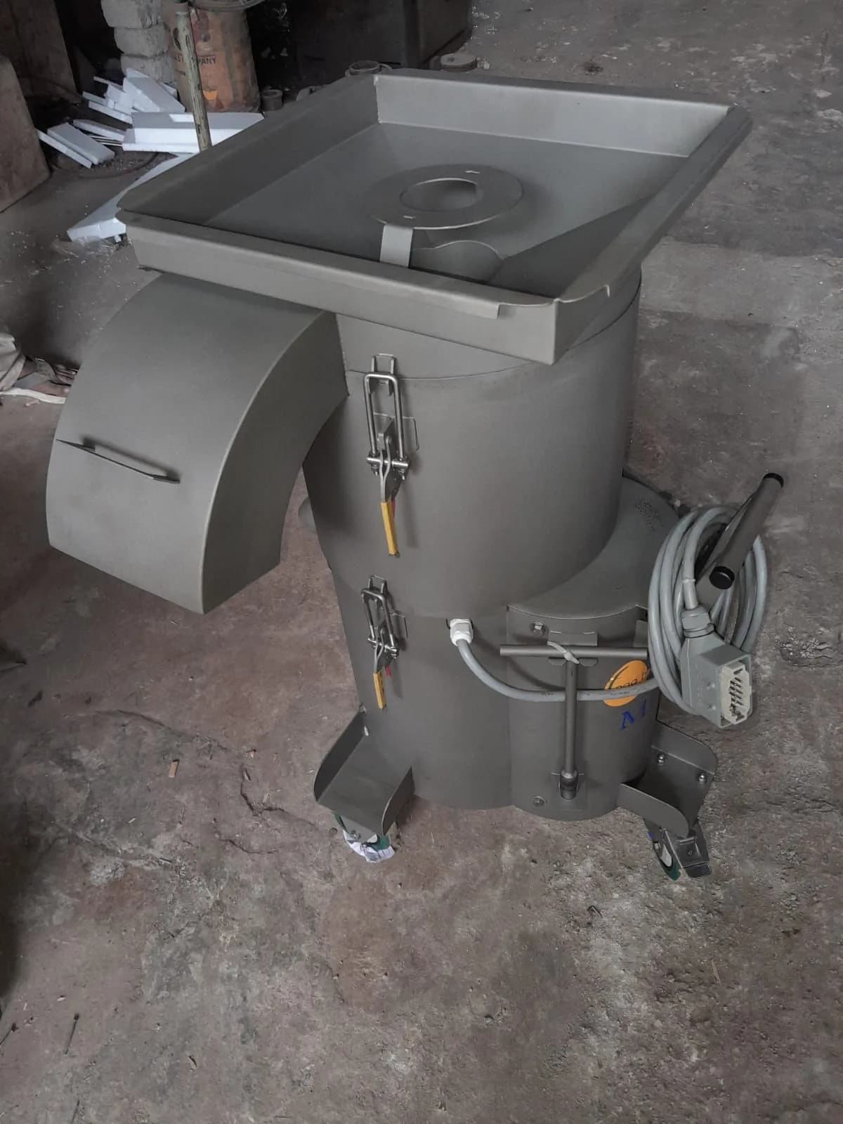 EB-200 Yumurta Kırma Makinesi Santrifuj